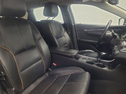 Used 2017 Chevrolet Impala Premier FWD image 21
