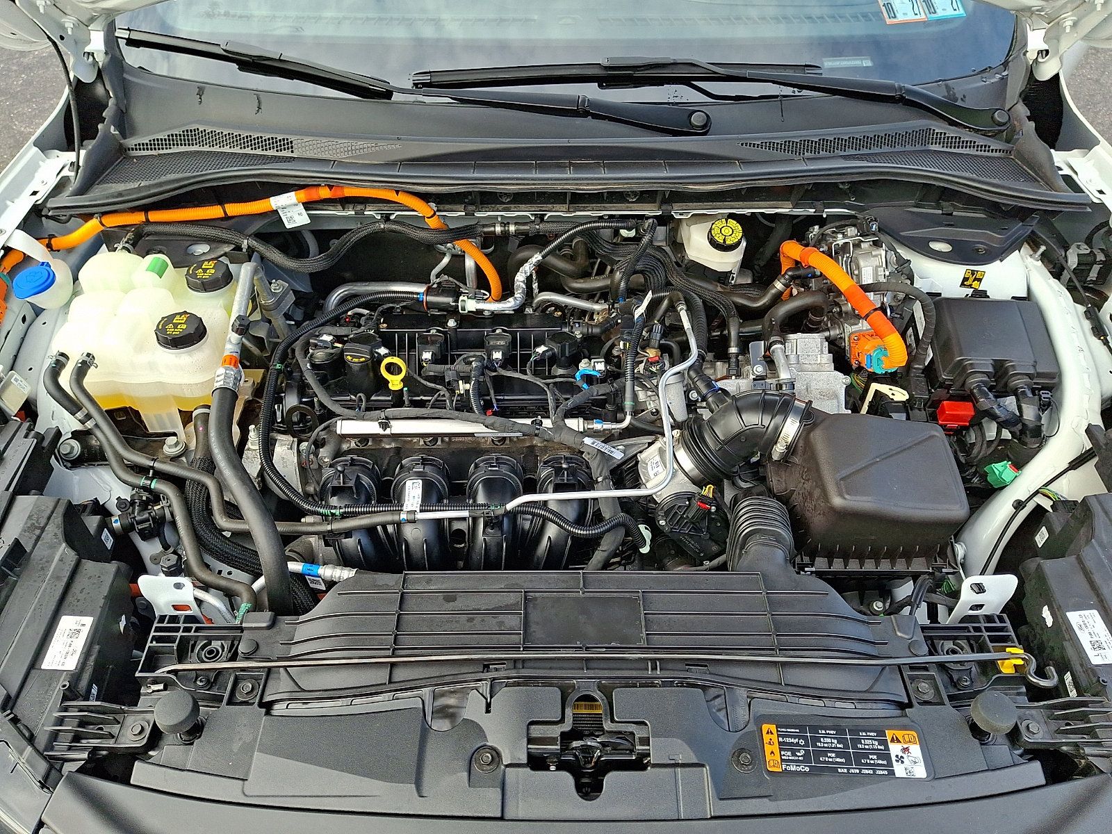 Certified 2024 Ford Escape ST-Line Elite w/ Premium Technology Package AWD/4WD image 28