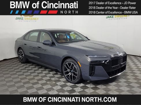 New 2026 BMW 760i xDrive image 1