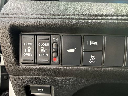 Used 2026 Honda Odyssey Elite image 36