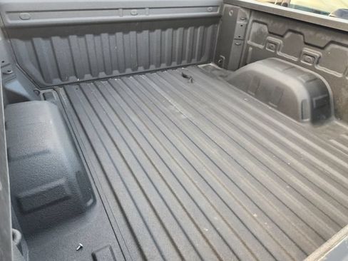 Used 2025 Chevrolet Silverado 1500 Custom RWD image 10