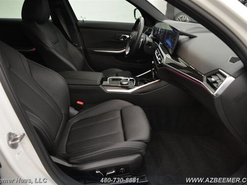 Used 2024 BMW 330i Sedan w/ Convenience Package RWD image 17