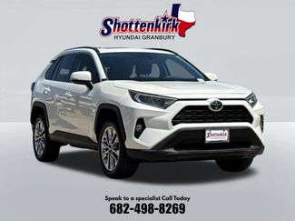 Used 2021 Toyota RAV4 XLE Premium FWD video 3