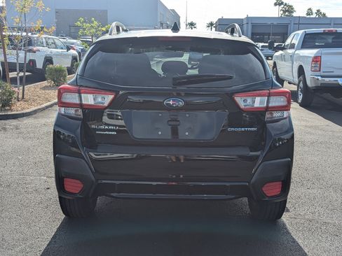 Used 2018 Subaru Crosstrek 2.0i Premium image 4