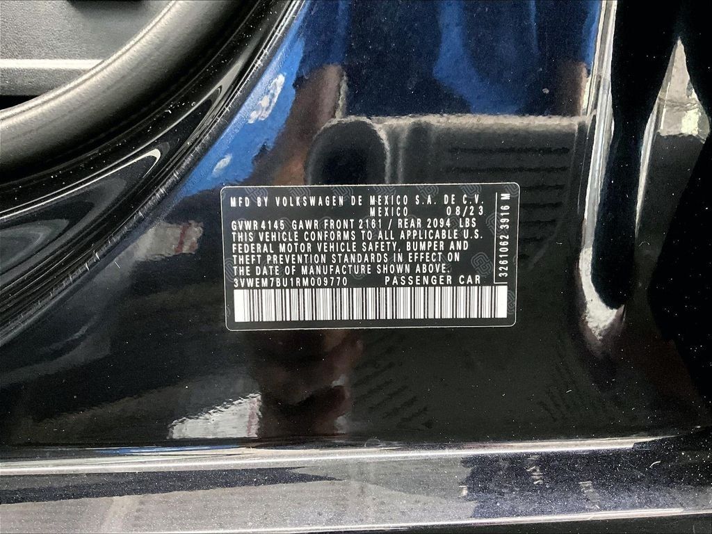 Used 2024 Volkswagen Jetta SE FWD image 33