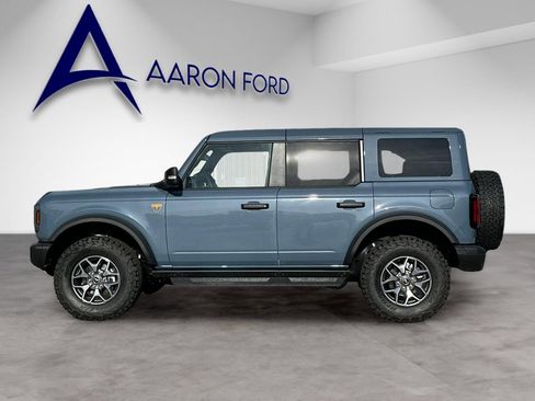 New 2025 Ford Bronco Badlands AWD/4WD image 3