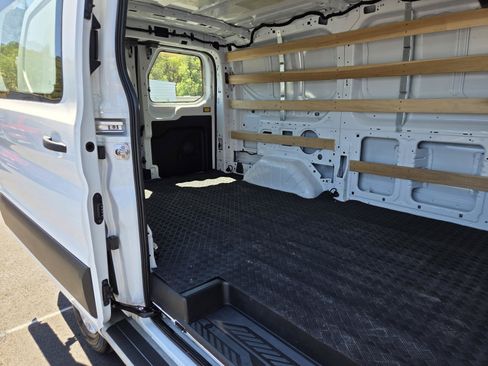 Used 2025 Ford Transit 250 Low Roof w/ Exterior Upgrade Package RWD image 16