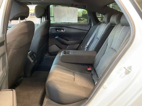 Used 2025 Honda Accord Sport image 22