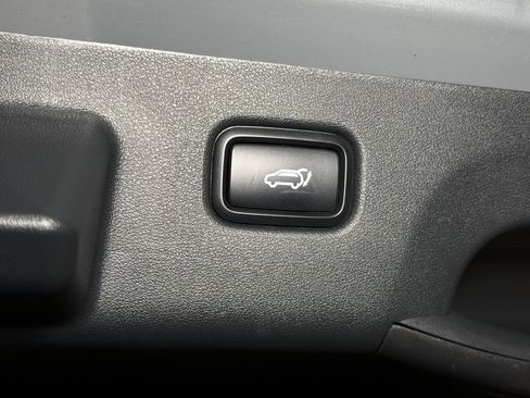 Certified 2023 Kia EV6 Wind AWD/4WD image 7
