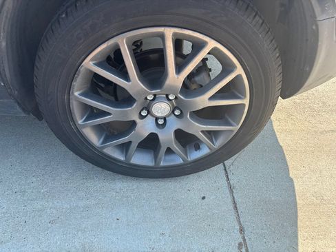Used 2019 Buick Encore Sport Touring FWD image 7