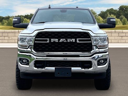 Used 2024 RAM 2500 Big Horn w/ Off Road Package AWD/4WD image 3