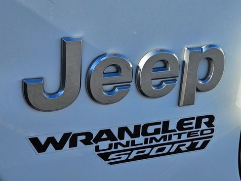 Used 2019 Jeep Wrangler Unlimited Sport S image 15