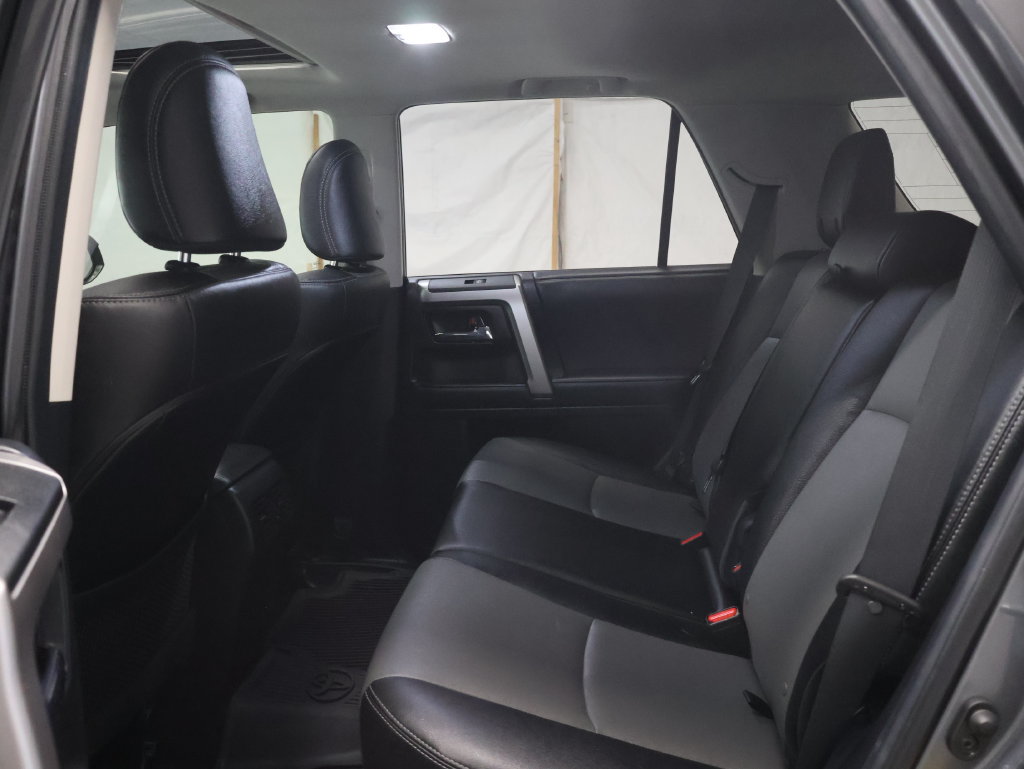 Used 2021 Toyota 4Runner SR5 Premium w/ Moonroof Package RWD image 14