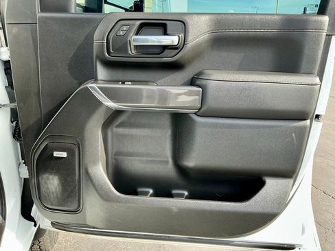 Used 2022 GMC Sierra 2500 AT4 w/ AT4 Premium Plus Package image 23