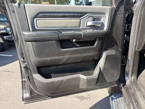 Used 2019 RAM 2500 Big Horn AWD/4WD image 14