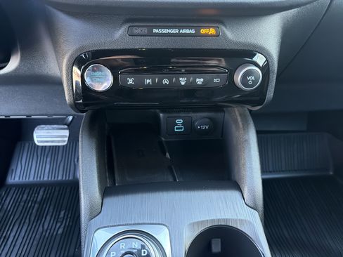 Certified 2023 Ford Escape ST-Line Elite image 37