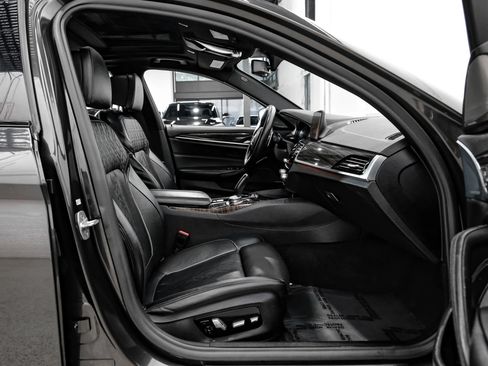 Used 2019 BMW 540i w/ M Sport Package RWD image 50