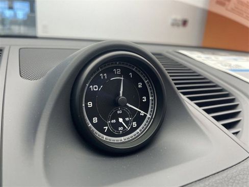 New 2025 Porsche Macan S image 23