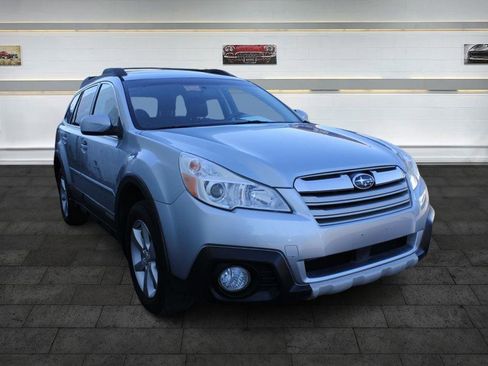 Used 2014 Subaru Outback 2.5i Limited image 1