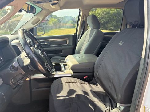 Used 2015 RAM 2500 SLT w/ Luxury Group AWD/4WD image 11