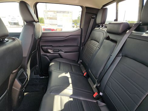New 2025 Ford Ranger Lariat w/ Black Appearance Package AWD/4WD image 9