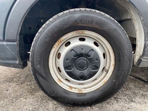 Used 2020 Ford Transit 250 Medium Roof w/ Load Area Protection Package image 18