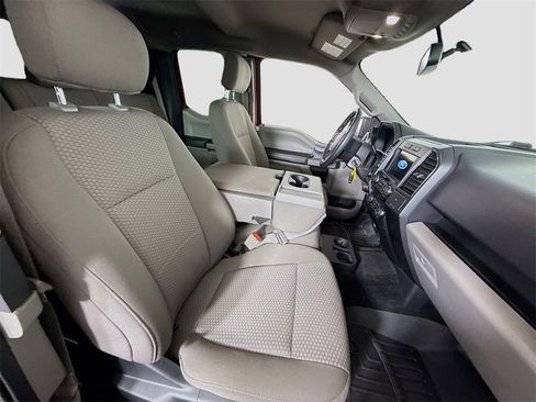 Used 2018 Ford F150 XLT w/ Equipment Group 302A Luxury image 20