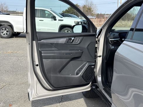 New 2026 Buick Enclave Sport Touring w/ Power Package image 10