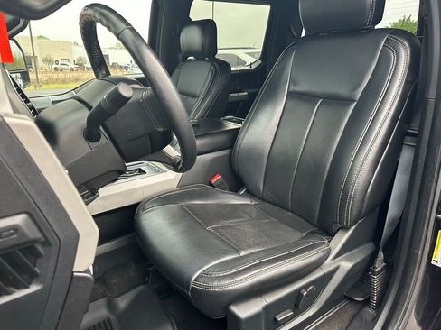 Used 2020 Ford F150 Lariat AWD/4WD image 14