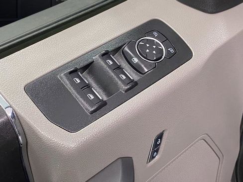 Used 2017 Ford F150 XLT w/ Trailer Tow Package image 27