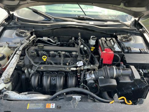 Used 2012 Ford Fusion SE FWD image 19