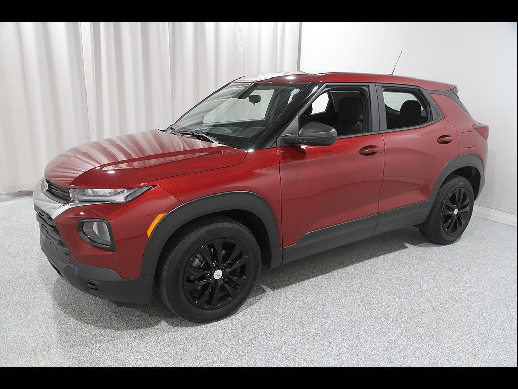 Used 2021 Chevrolet TrailBlazer LS FWD image 3