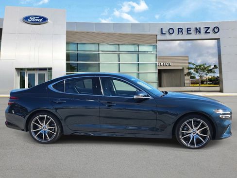 Used 2023 Genesis G70 2.0T image 4