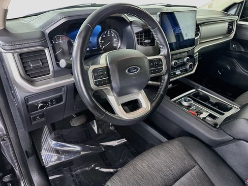 Used 2024 Ford Expedition XLT RWD image 23