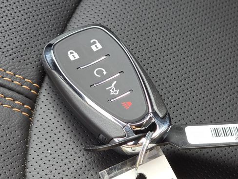 Used 2024 Chevrolet Equinox Premier image 34