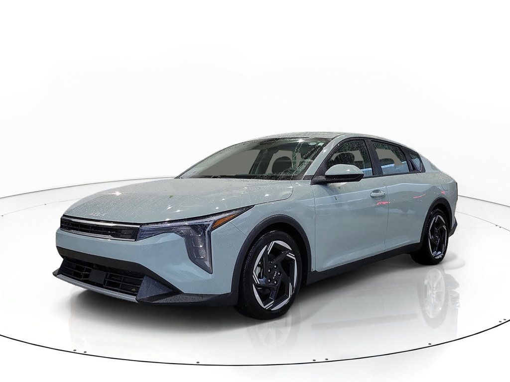 Certified 2025 Kia K4 EX FWD image 5
