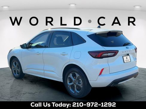 Used 2024 Ford Escape ST-Line w/ Equipment Group 301A FWD image 5