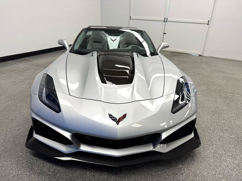 Used 2019 Chevrolet Corvette ZR1 image 4