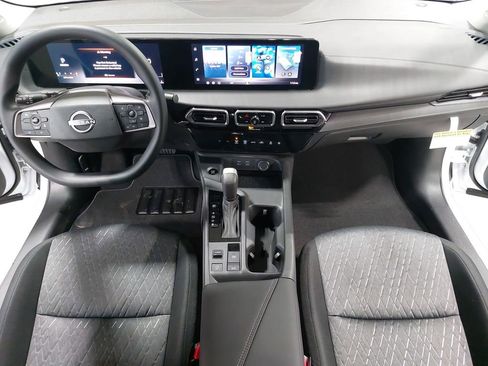 New 2026 Nissan Sentra SV FWD image 9