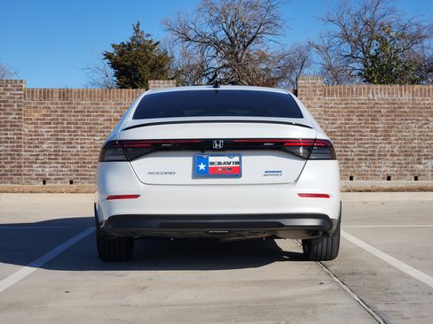 Certified 2025 Honda Accord Sport image 7