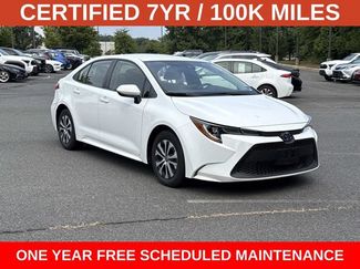 Used 2022 Toyota Corolla LE FWD video 1