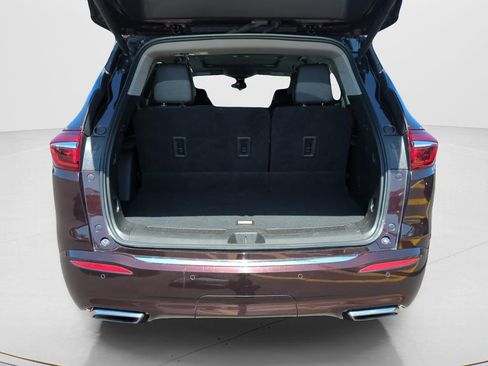 Used 2021 Buick Enclave Avenir w/ Avenir Technology Package image 12