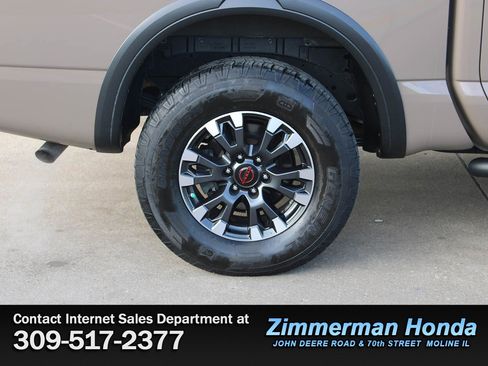 Used 2023 Nissan Titan PRO-4X w/ Pro-4x Convenience Package image 21