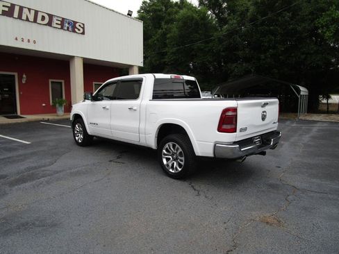 Used 2019 RAM 1500 Limited AWD/4WD image 3