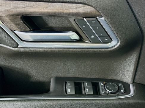 Used 2024 Chevrolet Silverado 1500 LTZ w/ LTZ Convenience Package II image 24