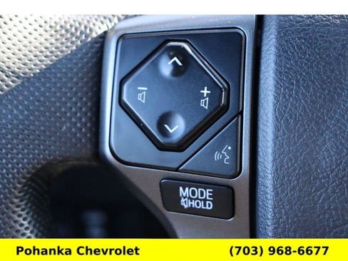 Used 2023 Toyota Tacoma TRD Off-Road image 12