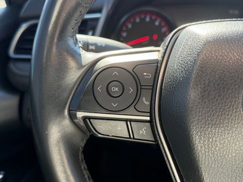 Used 2023 Toyota Camry XSE image 18