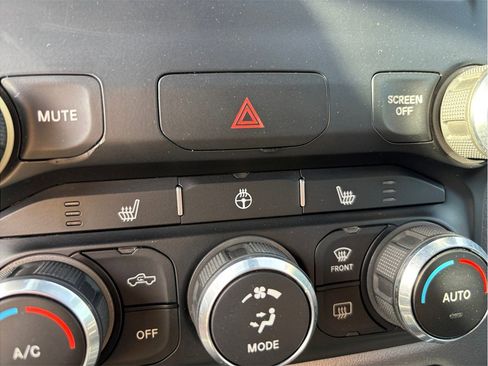 Used 2022 RAM 1500 Lone Star image 29