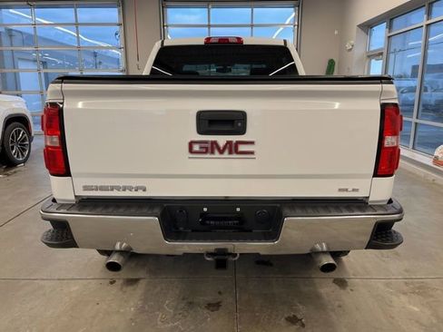 Used 2017 GMC Sierra 1500 SLE image 5