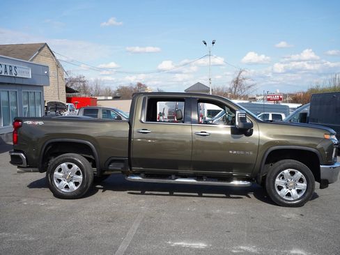 Used 2022 Chevrolet Silverado 2500 LTZ AWD/4WD image 10